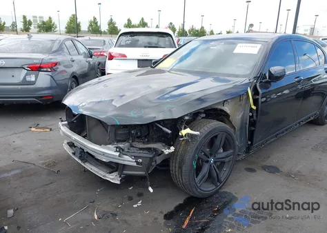 2016 BMW 750I из США, поврежденный, VIN WBA7F0C53GGL99859